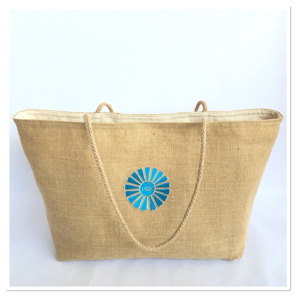 Resort Wear Handcrafted Destination Vegan  Tote - Picture 3 of 8